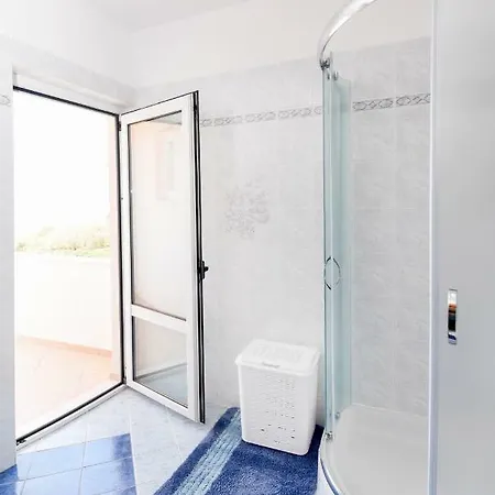 Apartament Donella *