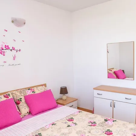 Apartment Donella